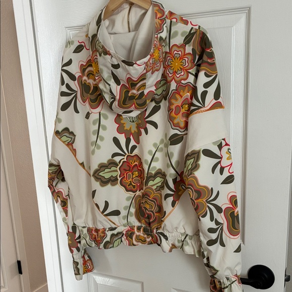 adidas Cream Bomber Jacket with Floral Lining - Picture 7 of 8